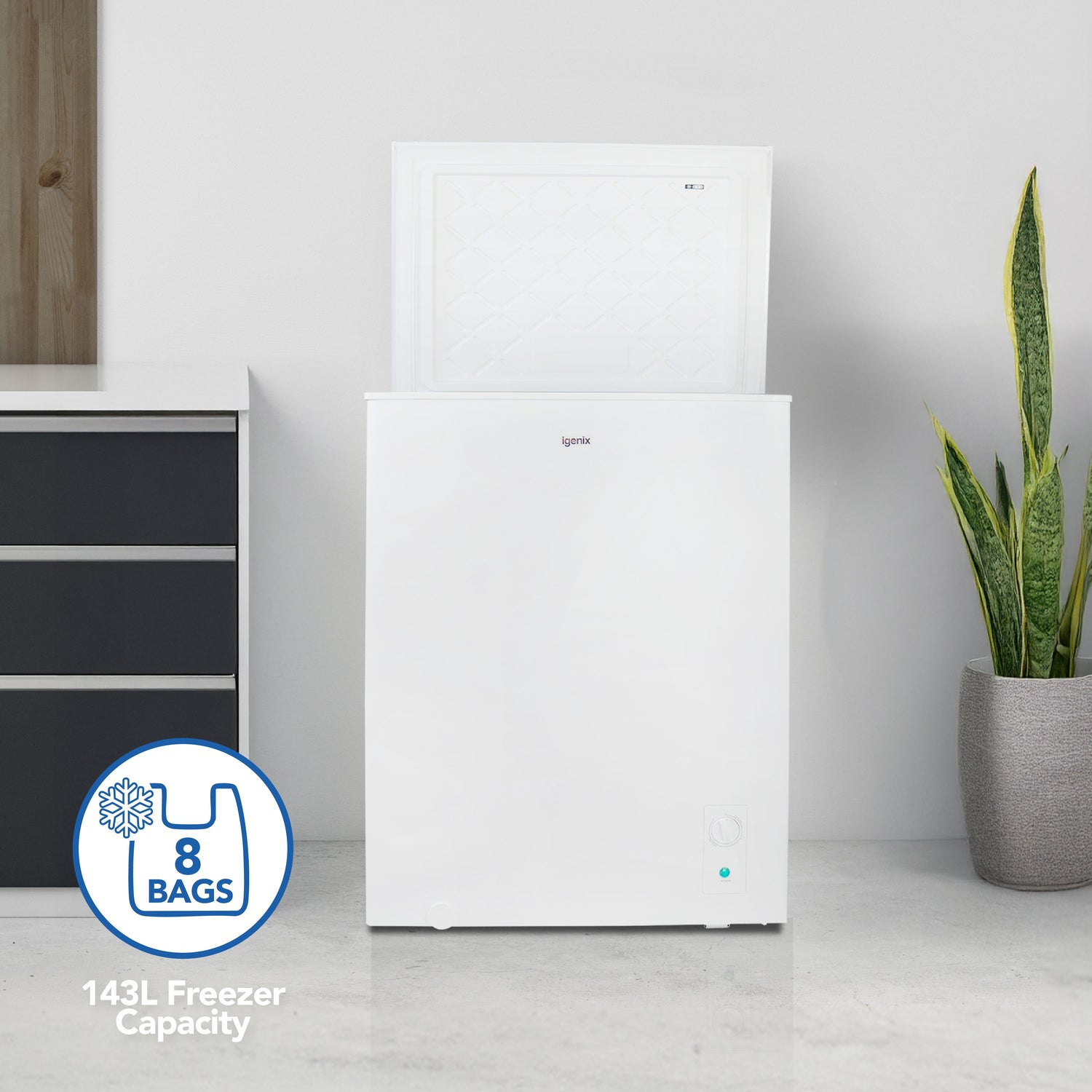 Freestanding Chest Freezer, 143 Litre, White